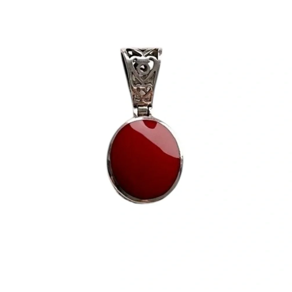 Silpada S1300 RETIRED Red Jasper Open Filigree Reversible Pendant
